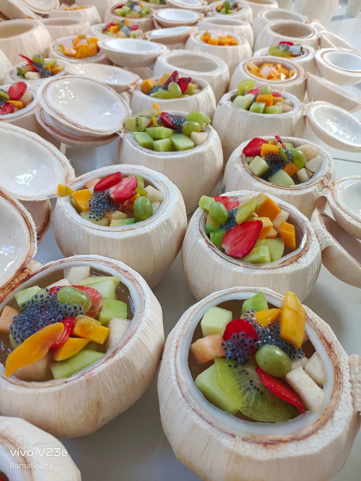 Produk Lush Daily #66